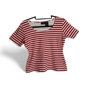 BOTIQUE EUROPA women’s Large Red and White Striped 3/4 Sleeve shirt